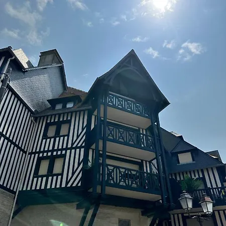 Les Jardins Du Yacht Club - Deux Pieces - Lägenhet Deauville