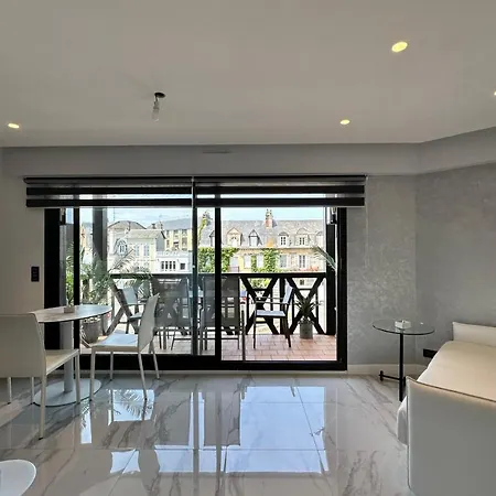 Lägenhet Les Jardins Du Yacht Club - Deux Pieces -